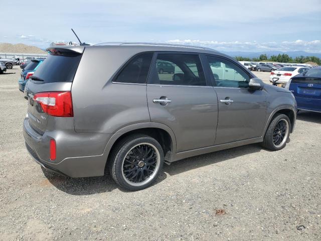 Фото 3 - KIA SORENTO