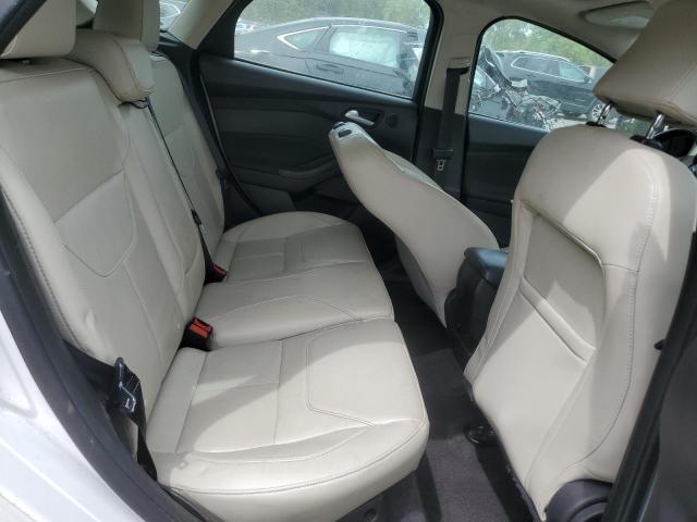 Фото 10 - FORD FOCUS