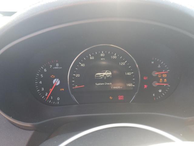 Фото 9 - KIA SORENTO