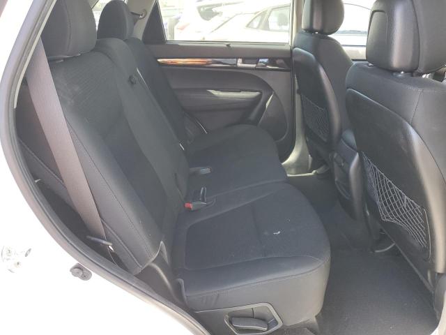 Фото 11 - KIA SORENTO