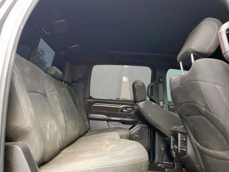 Фото 10 - RAM 1500