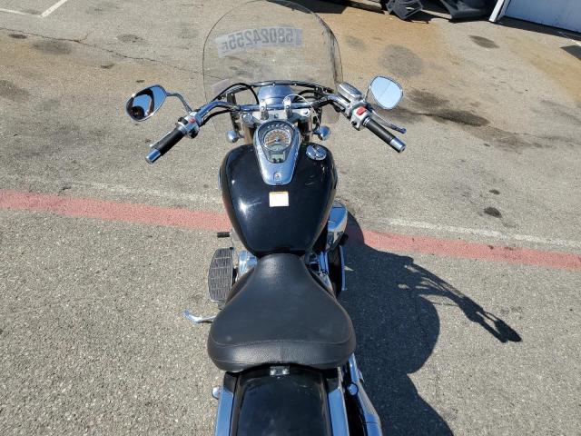 SUZUKI CYC VL/VLR 2013