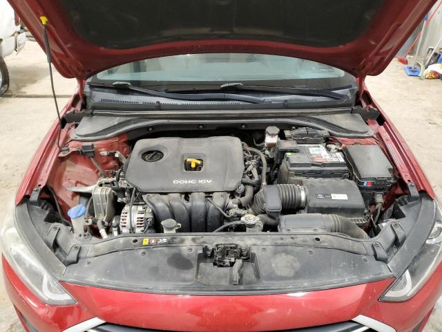 Фото 11 - HYUNDAI ELANTRA