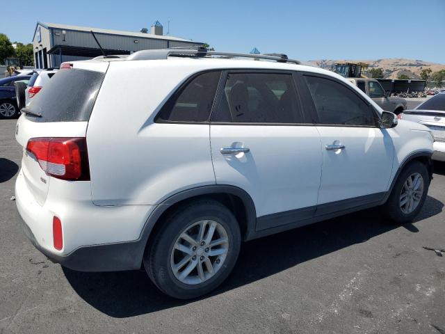 Фото 3 - KIA SORENTO