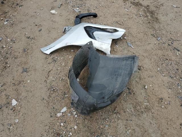 Фото 12 - HYUNDAI ELANTRA