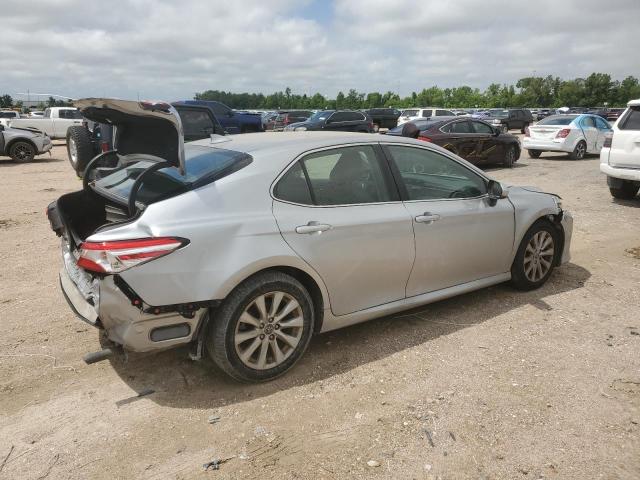 Фото 3 - TOYOTA CAMRY