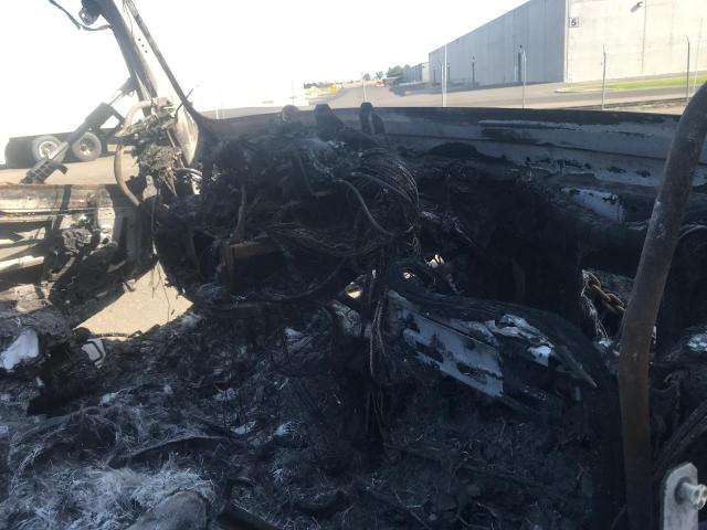 Фото 5 - VOLVO VN