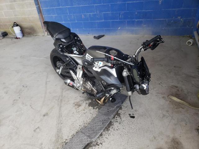 YAMAHA FZ-07/09 2015