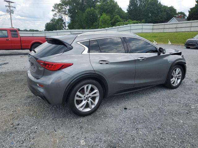 Фото 3 - INFINITI QX30