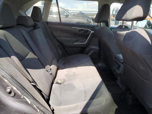 Фото 11 - TOYOTA RAV4