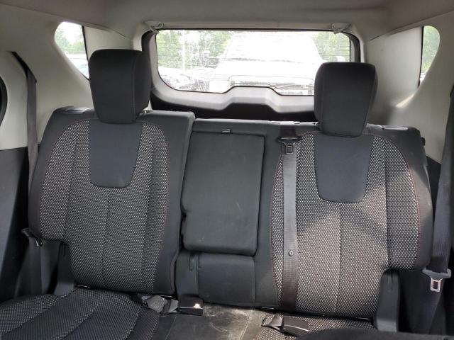 Фото 10 - CHEVROLET EQUINOX