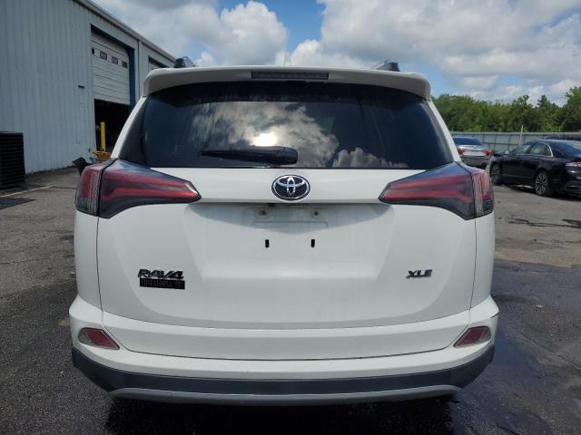 Фото 6 - TOYOTA RAV4