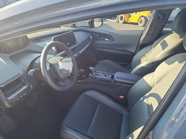 Фото 7 - TOYOTA PRIUS