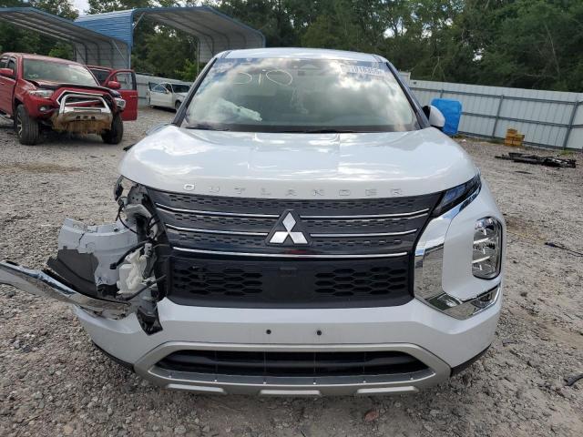 Фото 5 - MITSUBISHI OUTLANDER