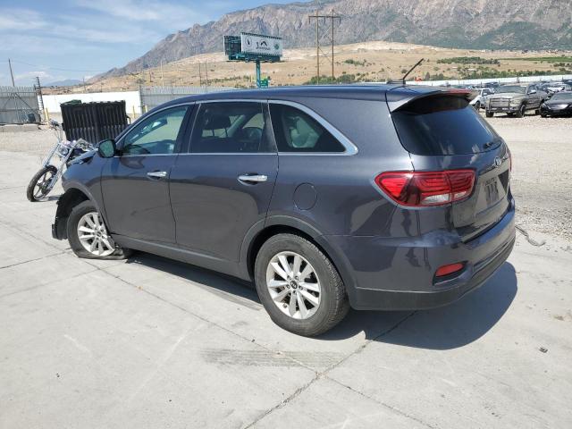 Фото 2 - KIA SORENTO