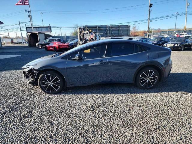 Фото 13 - TOYOTA PRIUS