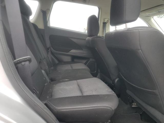 MITSUBISHI OUTLANDER 2018 VIN JA4AZ3A33JJ003520