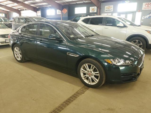 Фото 4 - JAGUAR XE