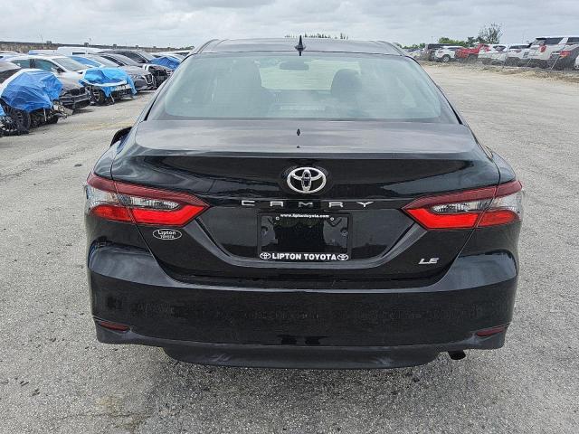 Фото 6 - TOYOTA CAMRY