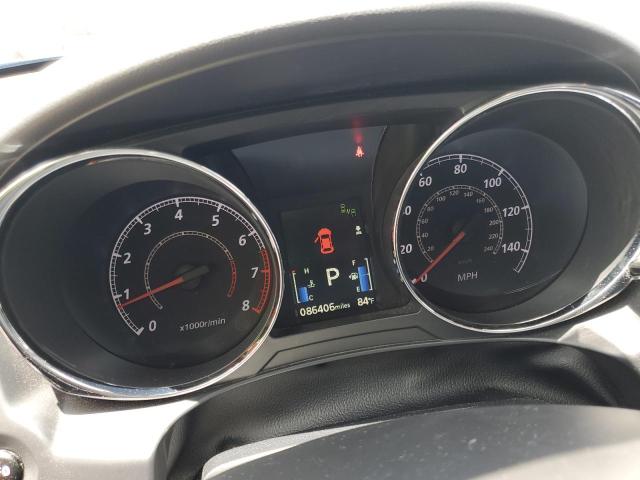 Фото 9 - MITSUBISHI OUTLANDER