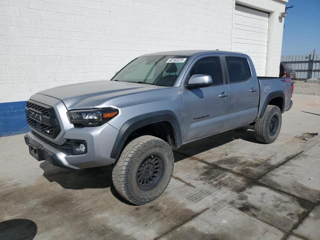 Фото 1 - TOYOTA TACOMA