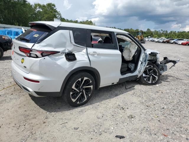 Фото 3 - MITSUBISHI OUTLANDER