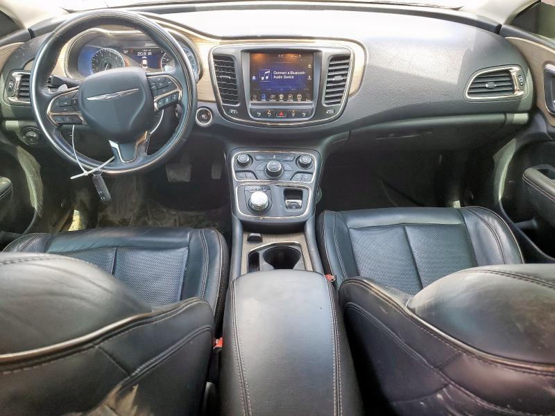 Фото 8 - CHRYSLER 200