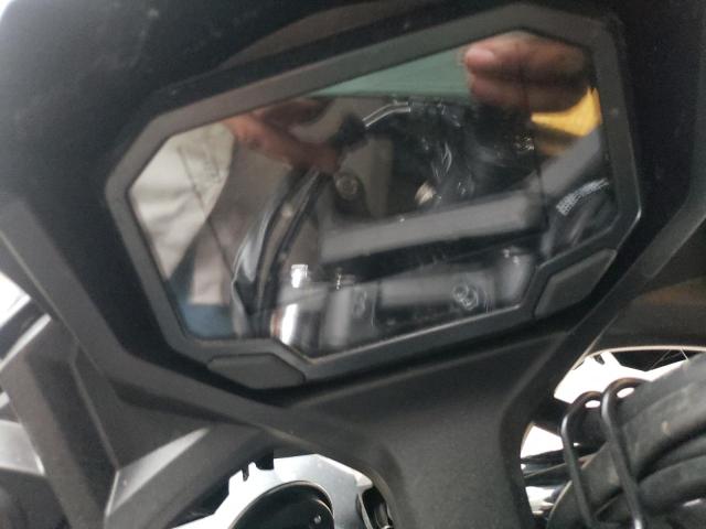 KAWASAKI EX650 R 2024