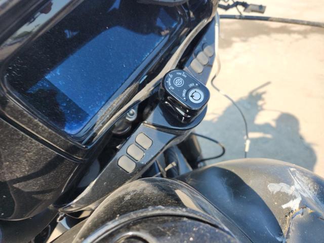 HARLEY-DAVIDSON FLHXS 2019