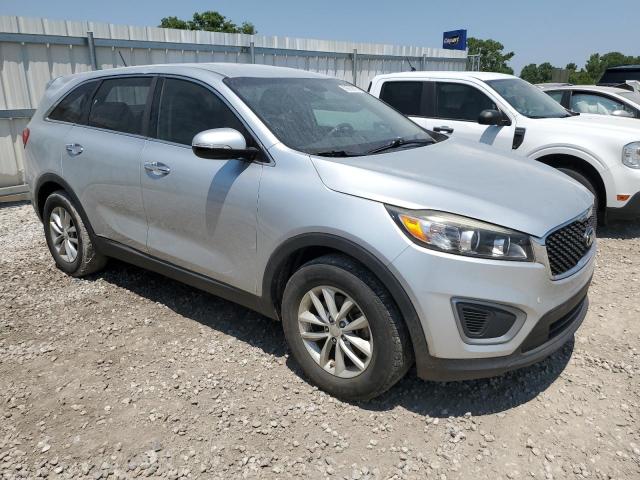 Фото 4 - KIA SORENTO