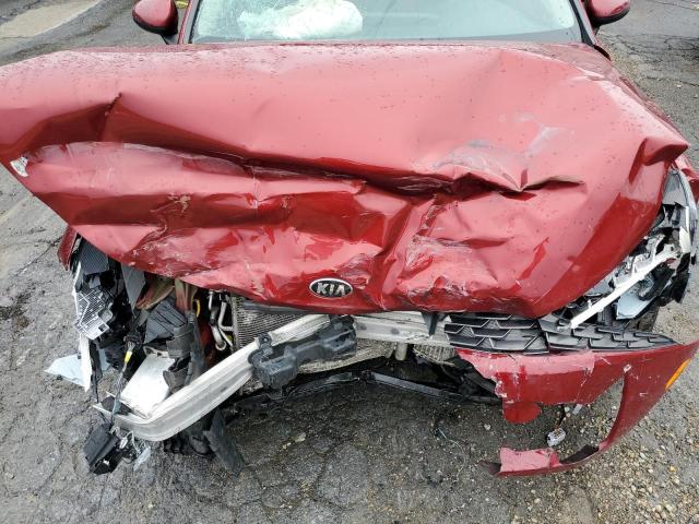 Фото 11 - KIA K5