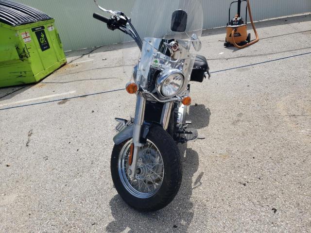 KAWASAKI VULCAN 900 2025