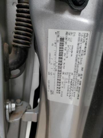 Фото 13 - FORD FOCUS