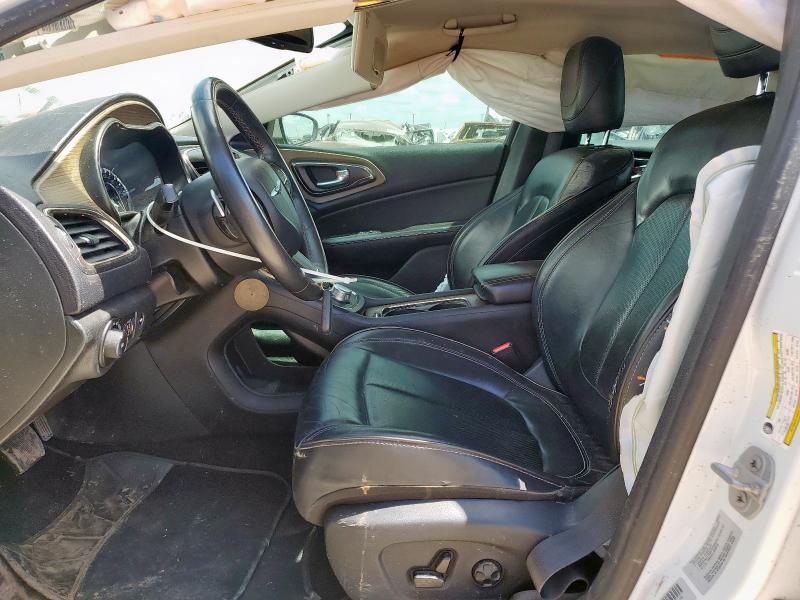 Фото 7 - CHRYSLER 200