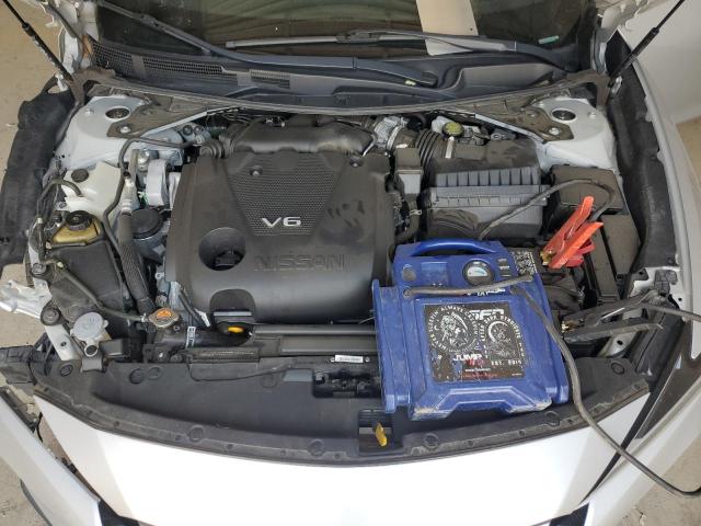 Фото 11 - NISSAN MAXIMA