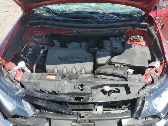 Фото 12 - MITSUBISHI OUTLANDER