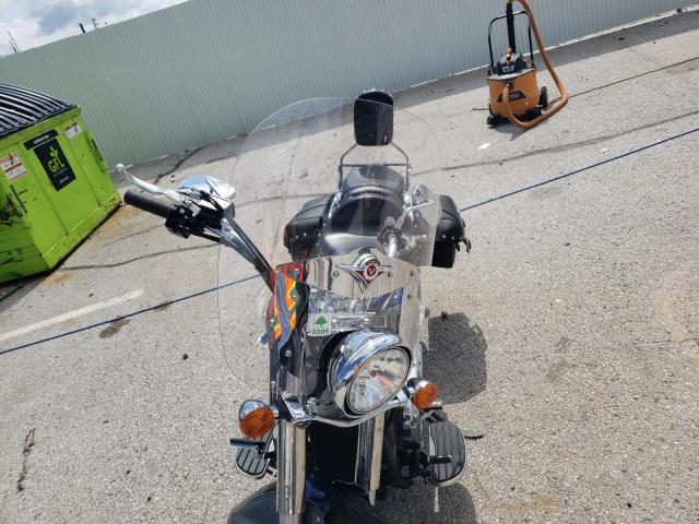 KAWASAKI VULCAN 900 2025