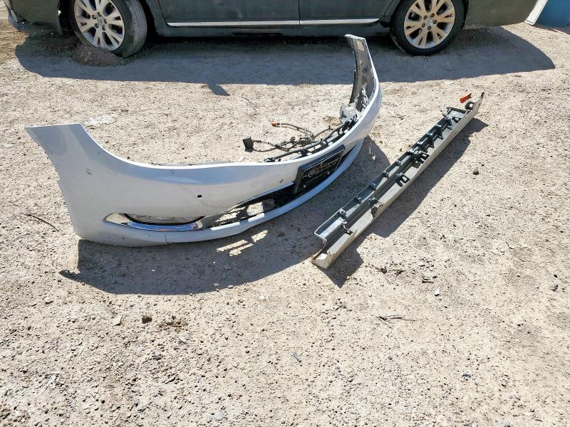 Фото 12 - CHRYSLER 200