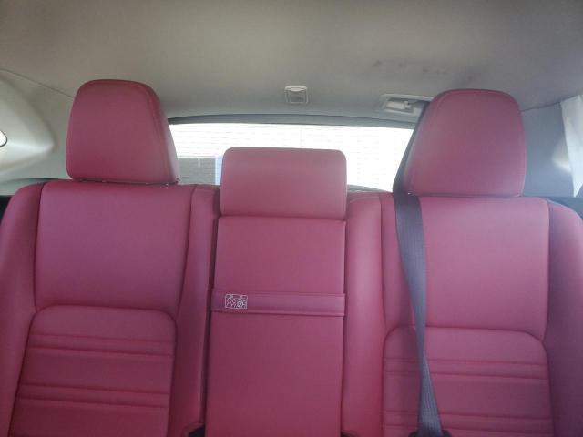 Фото 10 - LEXUS NX