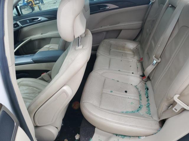 Фото 10 - LINCOLN MKZ