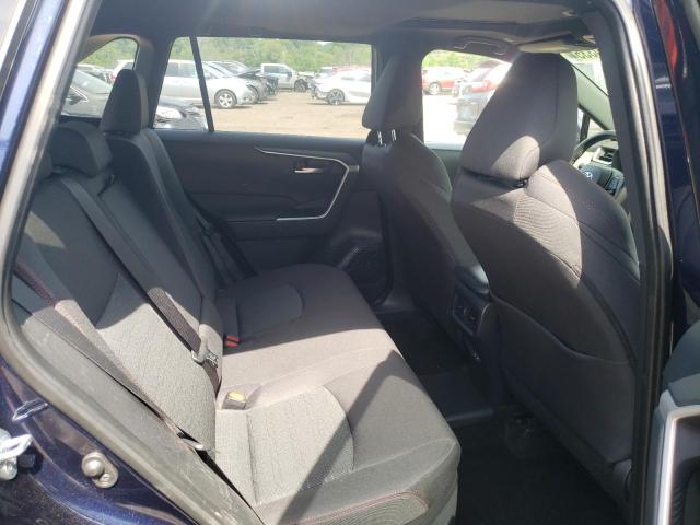 Фото 10 - TOYOTA RAV4