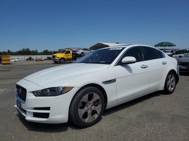 Фото 1 - JAGUAR XE