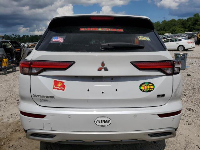 Фото 6 - MITSUBISHI OUTLANDER