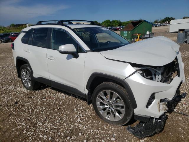 Фото 4 - TOYOTA RAV4