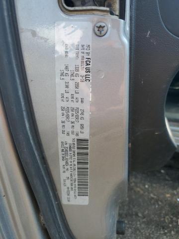 Фото 14 - DODGE CARAVAN