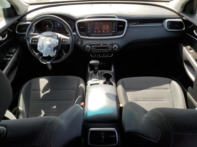 Фото 8 - KIA SORENTO