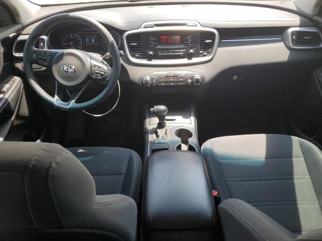 Фото 8 - KIA SORENTO