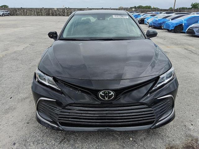 Фото 5 - TOYOTA CAMRY