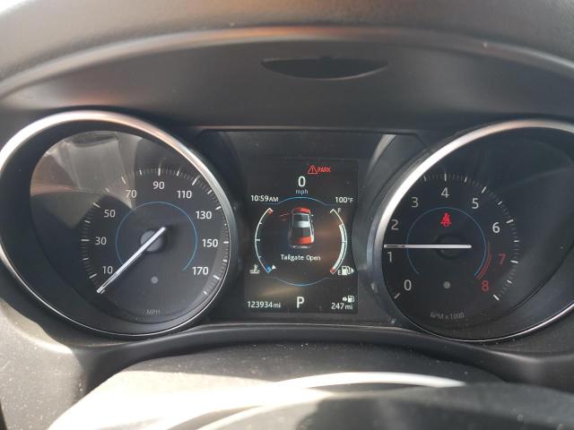 Фото 9 - JAGUAR XE