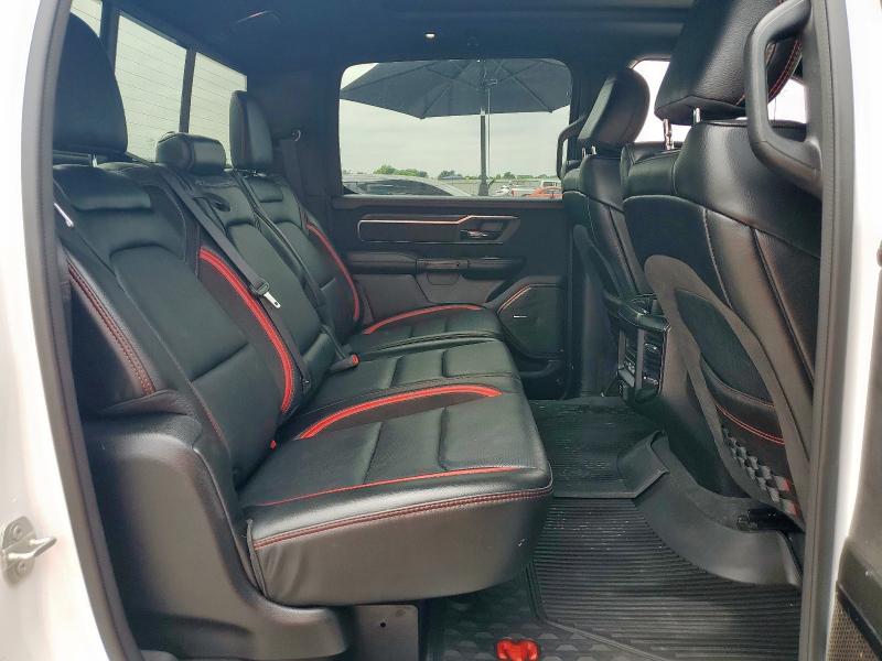 Фото 10 - RAM 1500